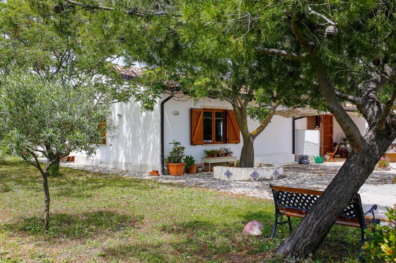 Nomade - Slow Living Lodge Balestrate Exteriör bild